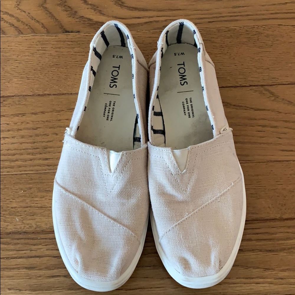 Toms shoes